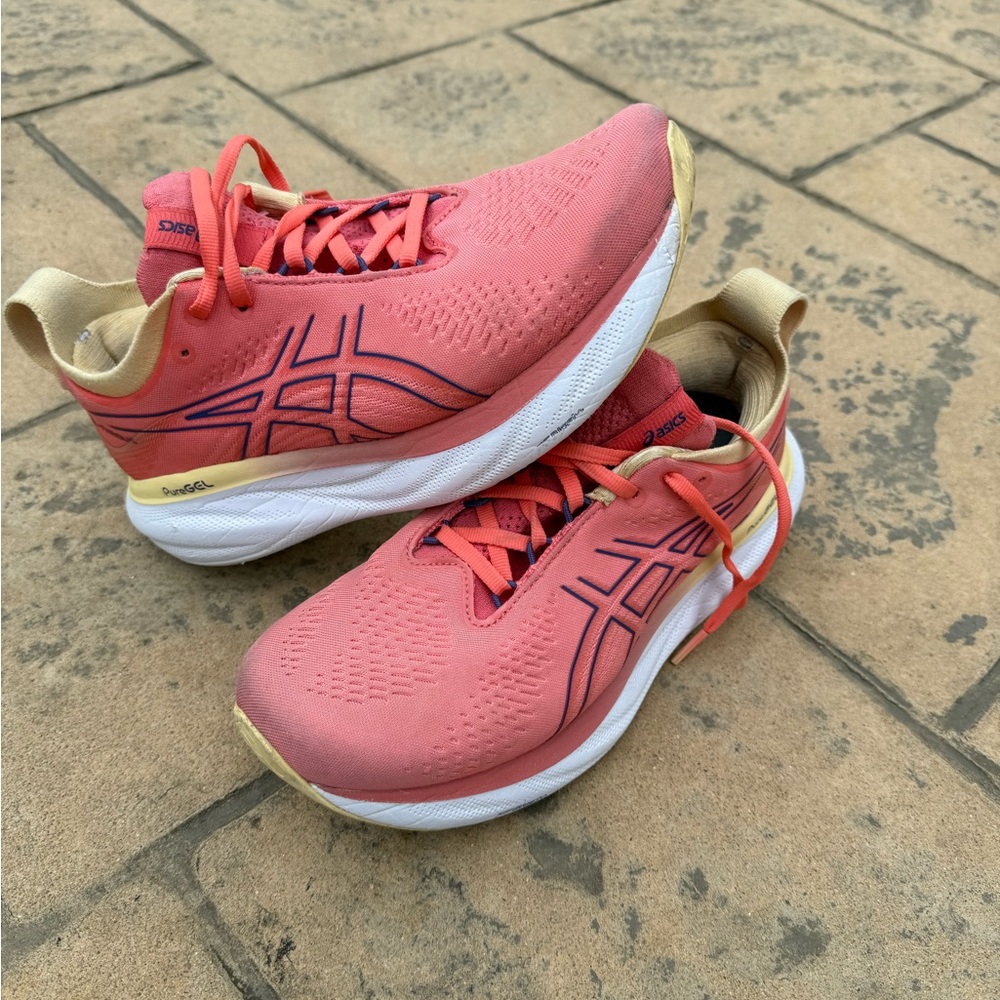 ASICS Gel Nimbus 25 Women’s Size 7 Papaya/Dusty Purple